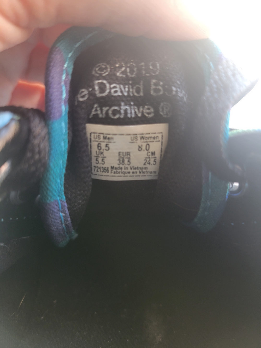 Vans x David Bowie "Space Oddity"  shoes - Picture 6 of 6
